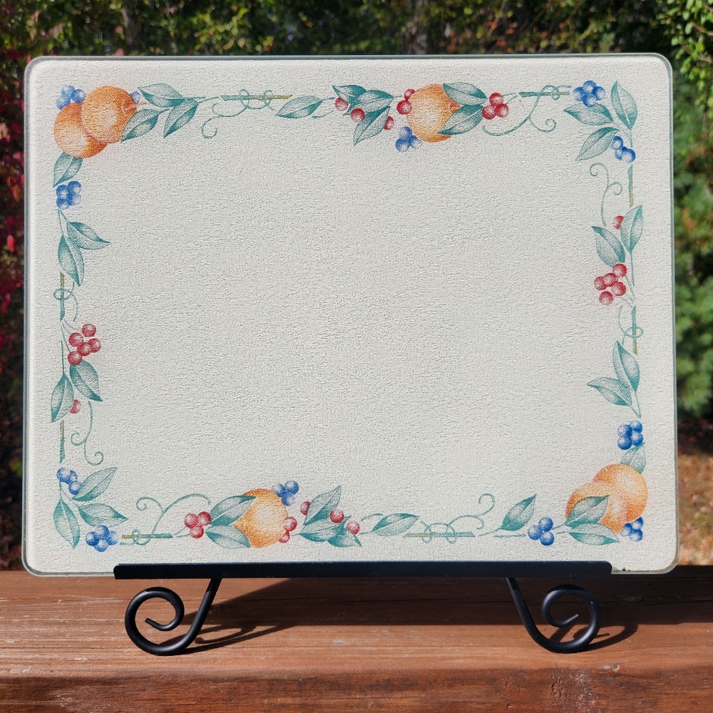Corelle Abundance 15" x 12" Glass Counter Saver Cutting Board W/ 4 New "Feet"
